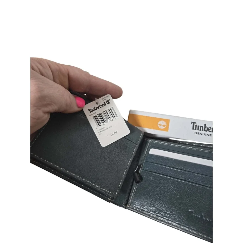 Timberland bifold passcase